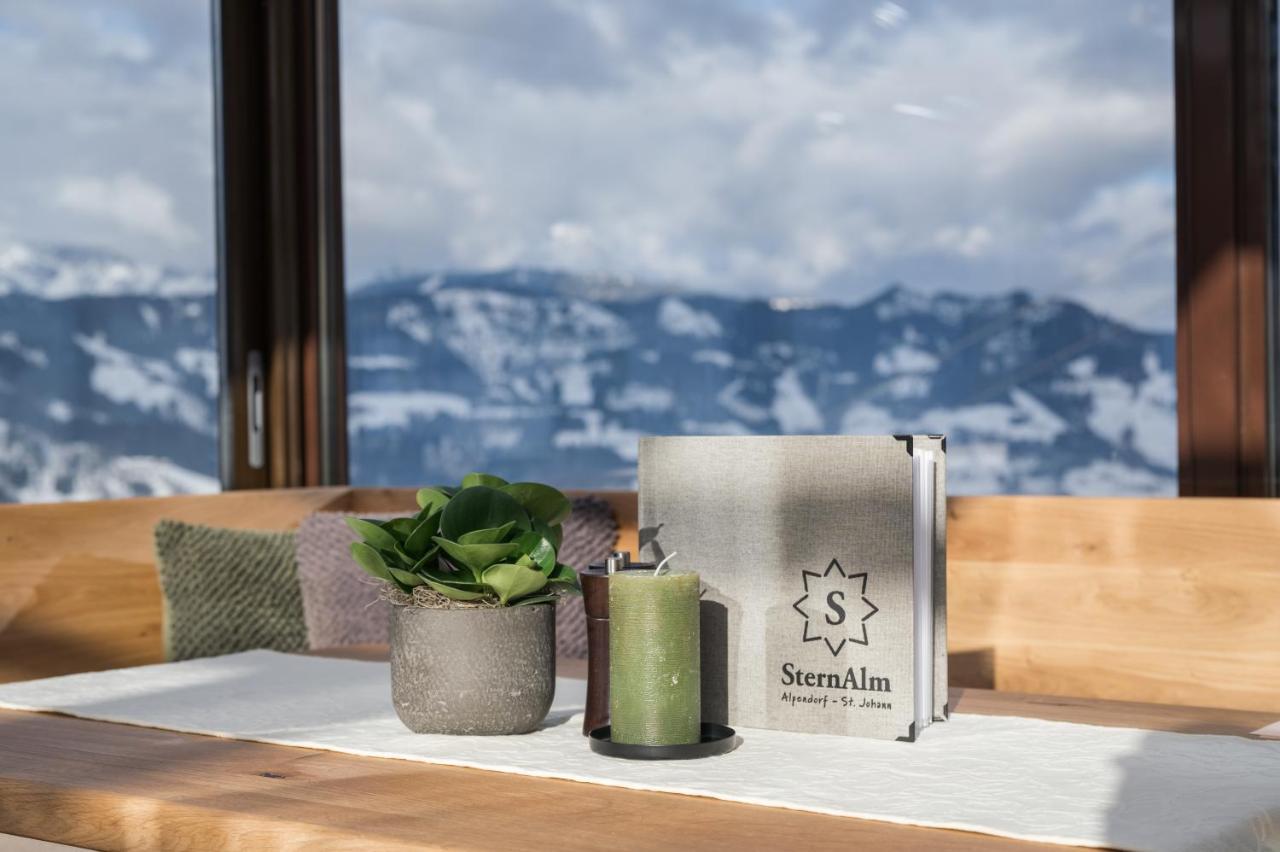 Alpendorf Hotel Stern Санкт Йохан им Понгау Екстериор снимка