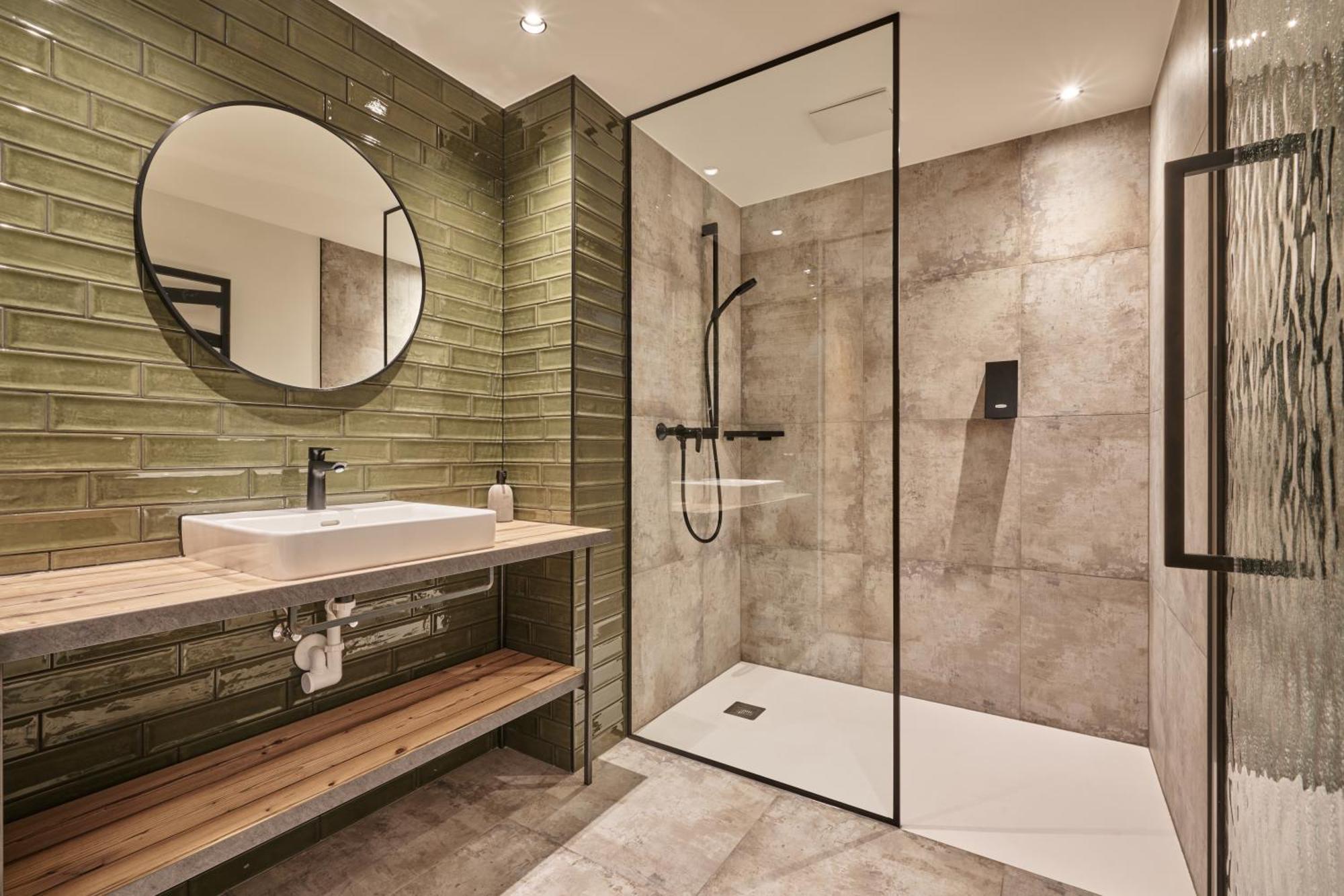 Alpendorf Hotel Stern Санкт Йохан им Понгау Екстериор снимка